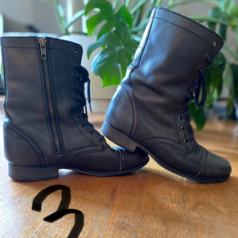 Steve Madden Troopa Boot